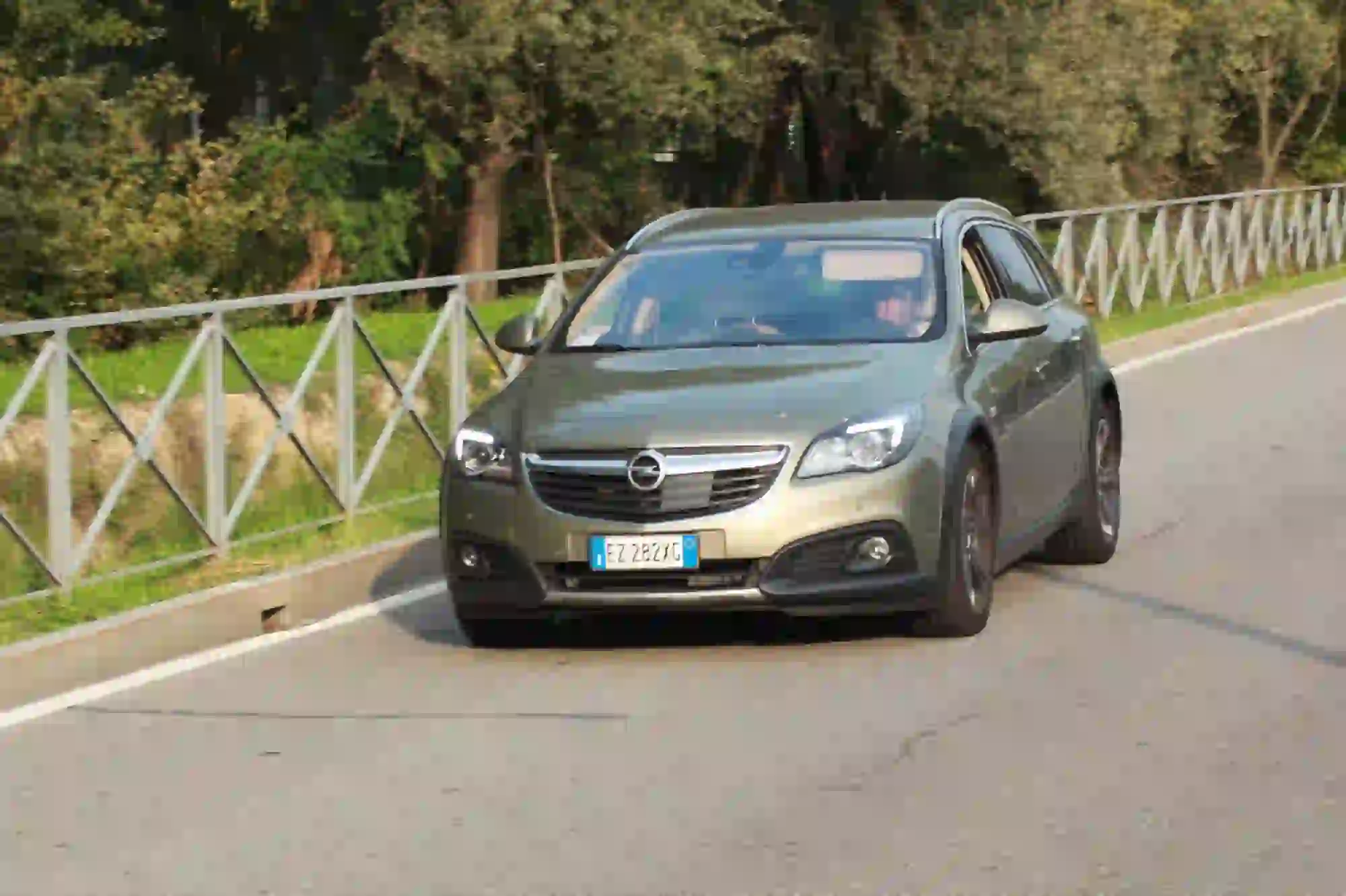 Opel Insignia Country Tourer: prova su strada - 13