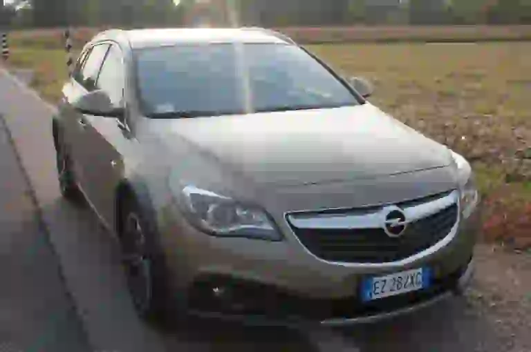Opel Insignia Country Tourer: prova su strada - 21
