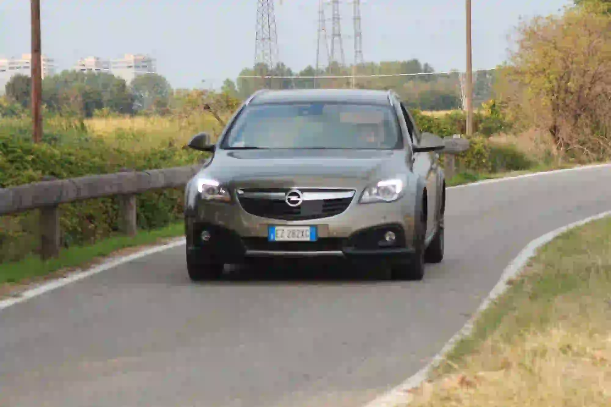 Opel Insignia Country Tourer: prova su strada - 35