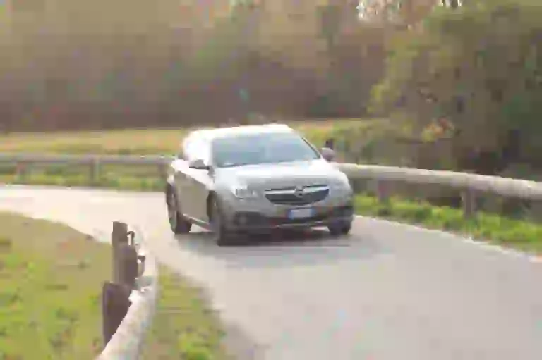 Opel Insignia Country Tourer: prova su strada - 43