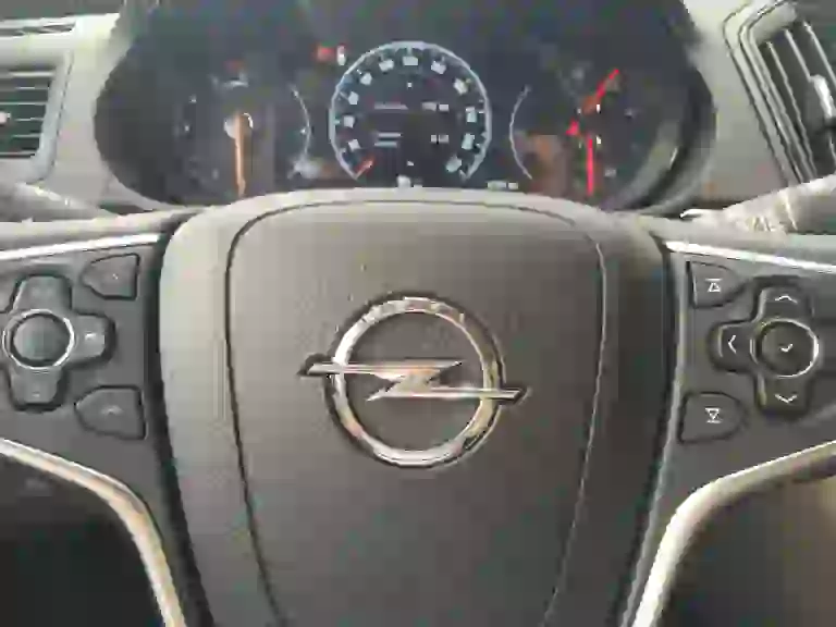 Opel Insignia Country Tourer: prova su strada - 78