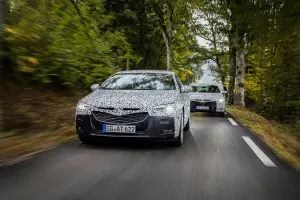 Opel Insignia Grand Sport foto spia 26 ottobre 2016 - 2
