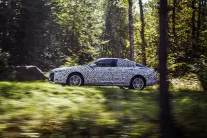 Opel Insignia Grand Sport foto spia 26 ottobre 2016 - 3