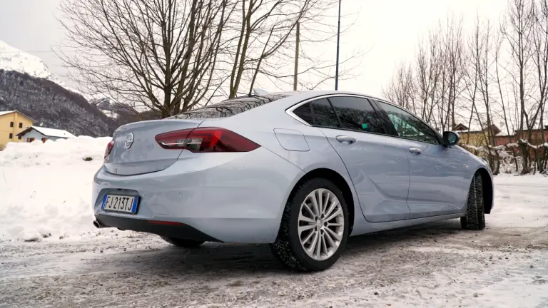 Opel Insignia Grand Sport - prova su strada 2018 - 14