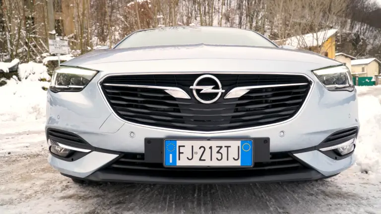 Opel Insignia Grand Sport - prova su strada 2018 - 25