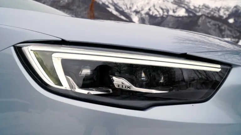 Opel Insignia Grand Sport - prova su strada 2018 - 30