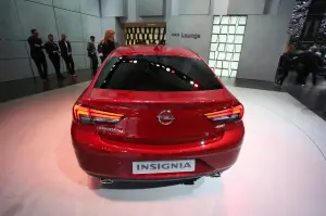 Opel Insignia Grand Sport - Salone di Ginevra 2017