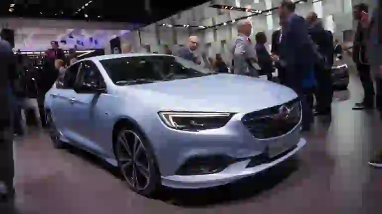 Opel Insignia Grand Sport - Salone di Ginevra 2017 - 2