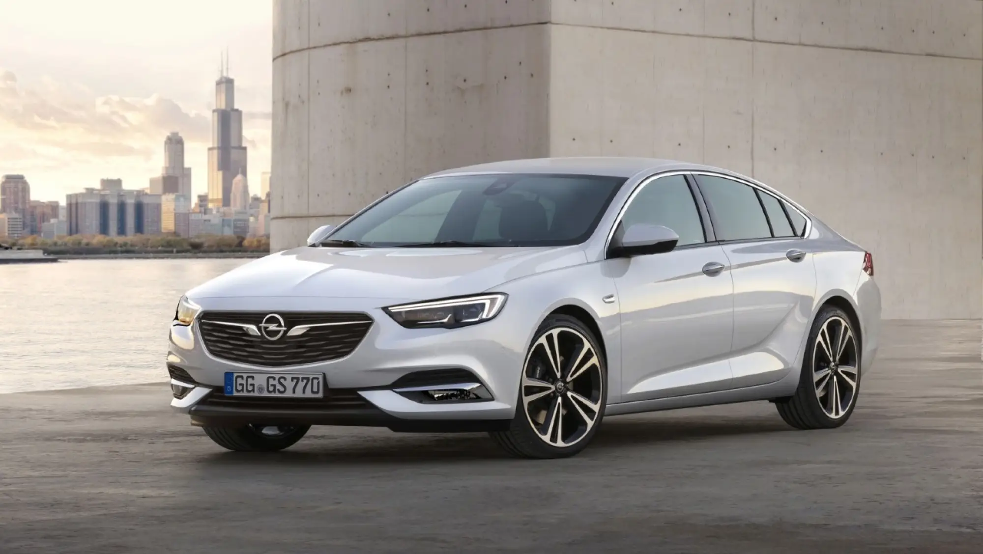 Opel Insignia Grand Sport - 6