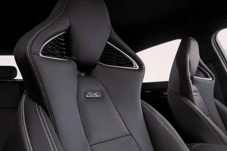 Opel Insignia GSi 2020 - 15