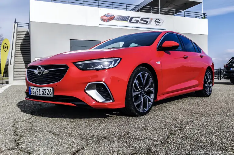 Opel Insignia GSi - Anteprima Test Drive - 1