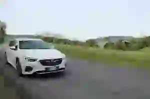 Opel Insignia GSi - Prova su strada