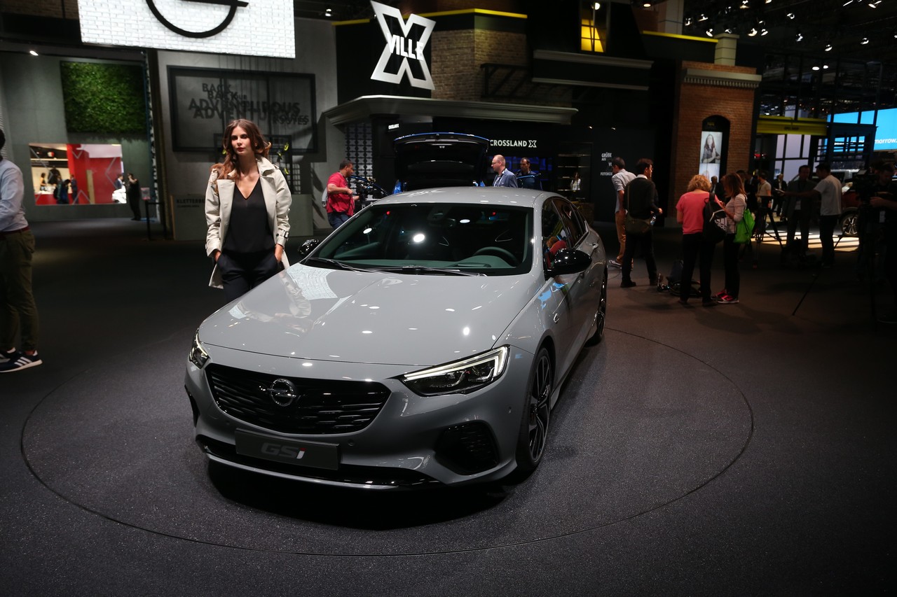 Opel Insignia GSI - Salone di Francoforte 2017