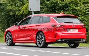 Opel Insignia GSi Sports Tourer - Foto spia 28-07-2017 - 17