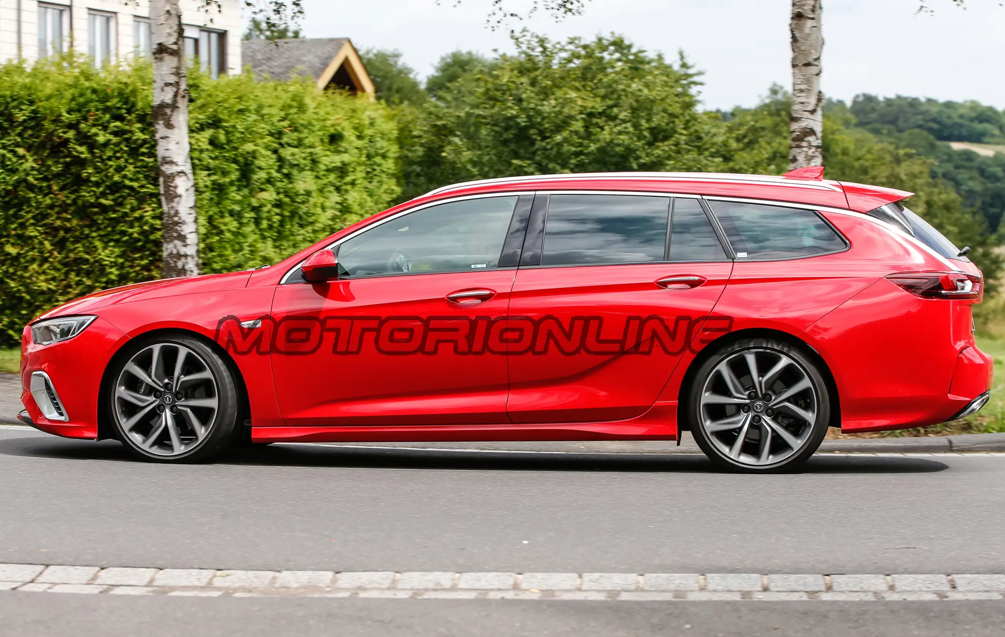 Opel Insignia GSi Sports Tourer - Foto spia 28-07-2017 - 4