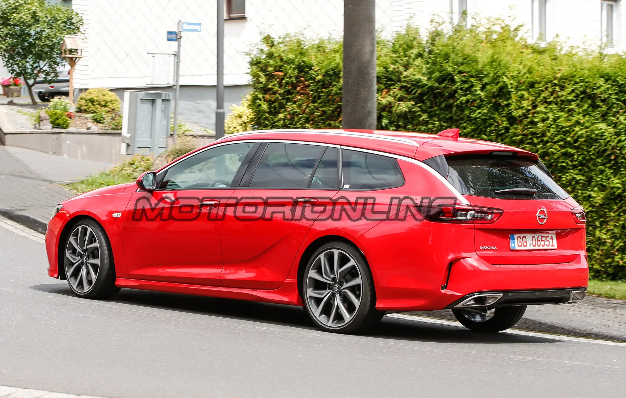 Opel Insignia GSi Sports Tourer - Foto spia 28-07-2017 - 6