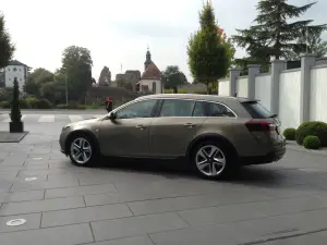 Opel Insignia MY 2013 - Primo contatto