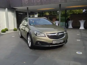 Opel Insignia MY 2013 - Primo contatto