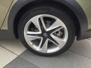 Opel Insignia MY 2013 - Primo contatto