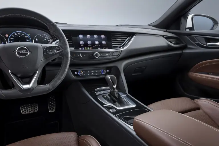 Opel Insignia - Nuovo infotainment - 2