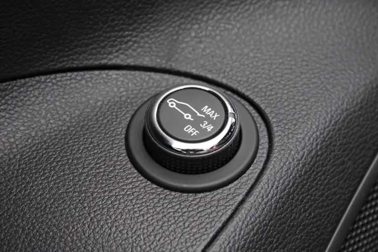 Opel Insignia Sports Tourer e Opel Astra Sports Tourer - 20