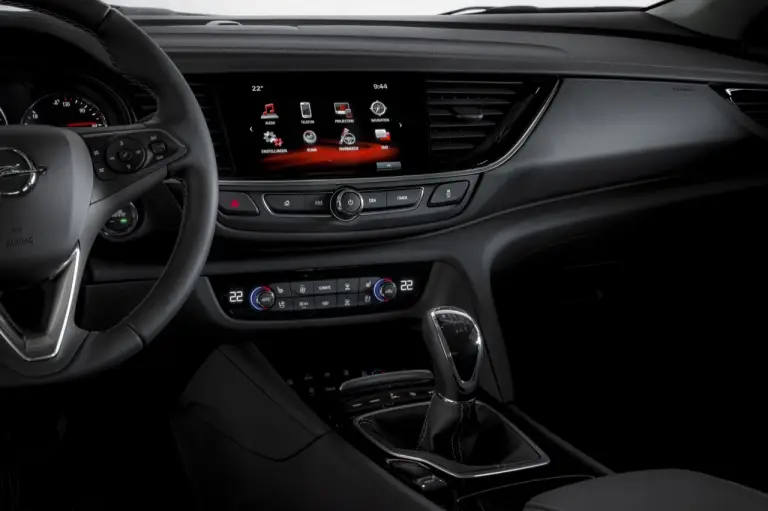 Opel Insignia Sports Tourer e Opel Astra Sports Tourer - 27