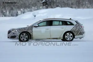 Opel Insignia Sports Tourer - Foto spia: 18-02-2013