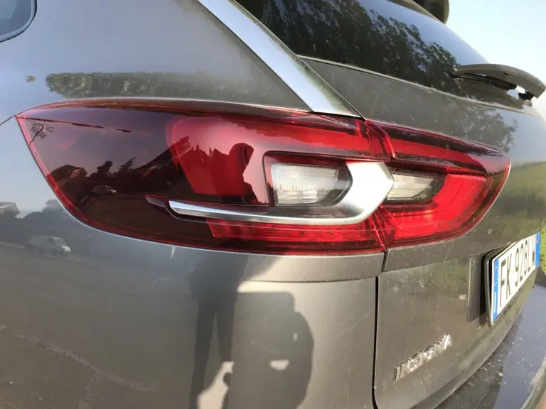Opel Insignia Sports Tourer: prova su strada - 53