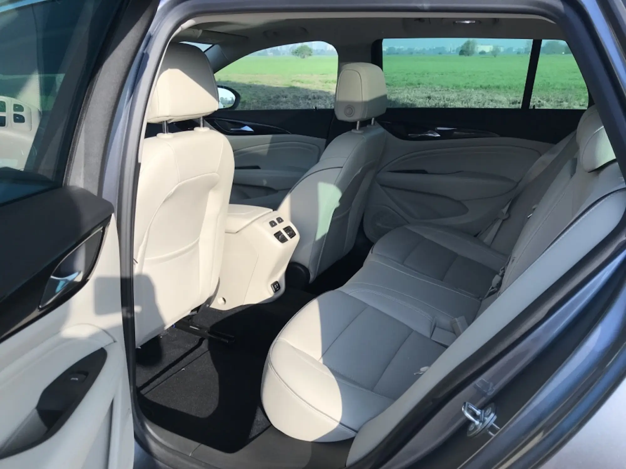 Opel Insignia Sports Tourer: prova su strada - 54