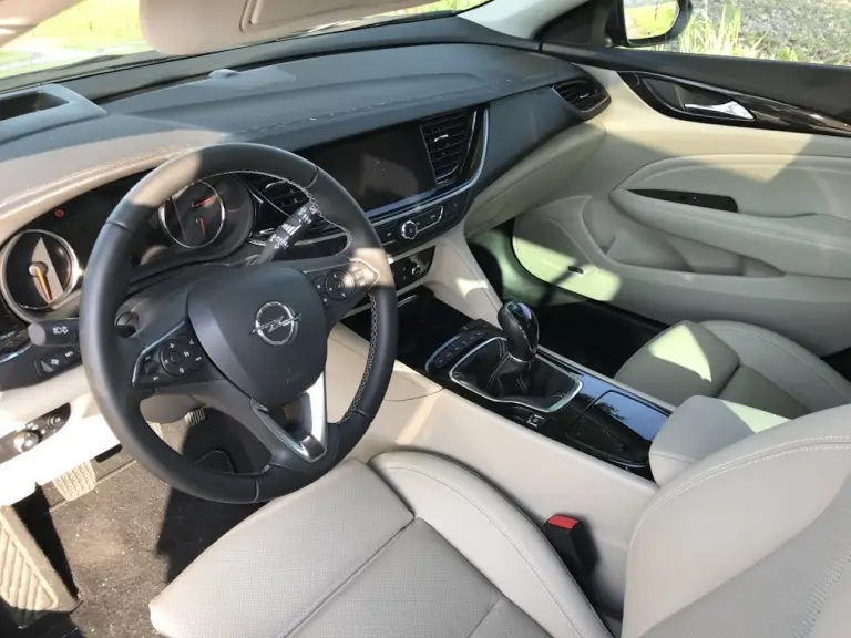 Opel Insignia Sports Tourer: prova su strada - 60