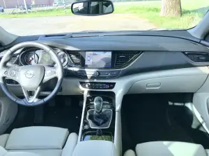 Opel Insignia Sports Tourer: prova su strada - 67