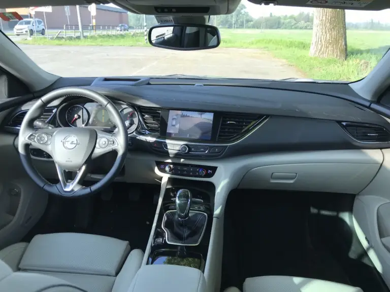 Opel Insignia Sports Tourer: prova su strada - 68