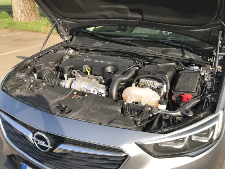 Opel Insignia Sports Tourer: prova su strada - 73