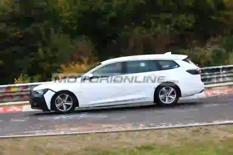 Opel Insignia ST facelift - Foto spia 10-10-2018 - 5