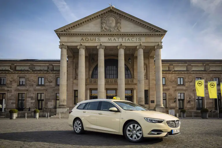 Opel Insignia - Taxi - 2