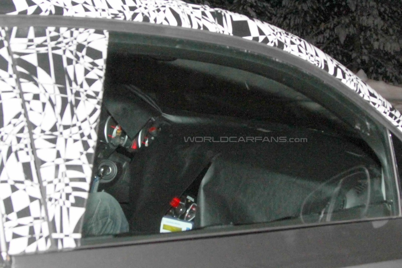 Opel Junior - Foto spia 19-01-2012