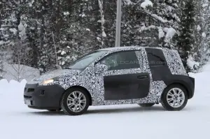 Opel Junior - Foto spia 19-01-2012