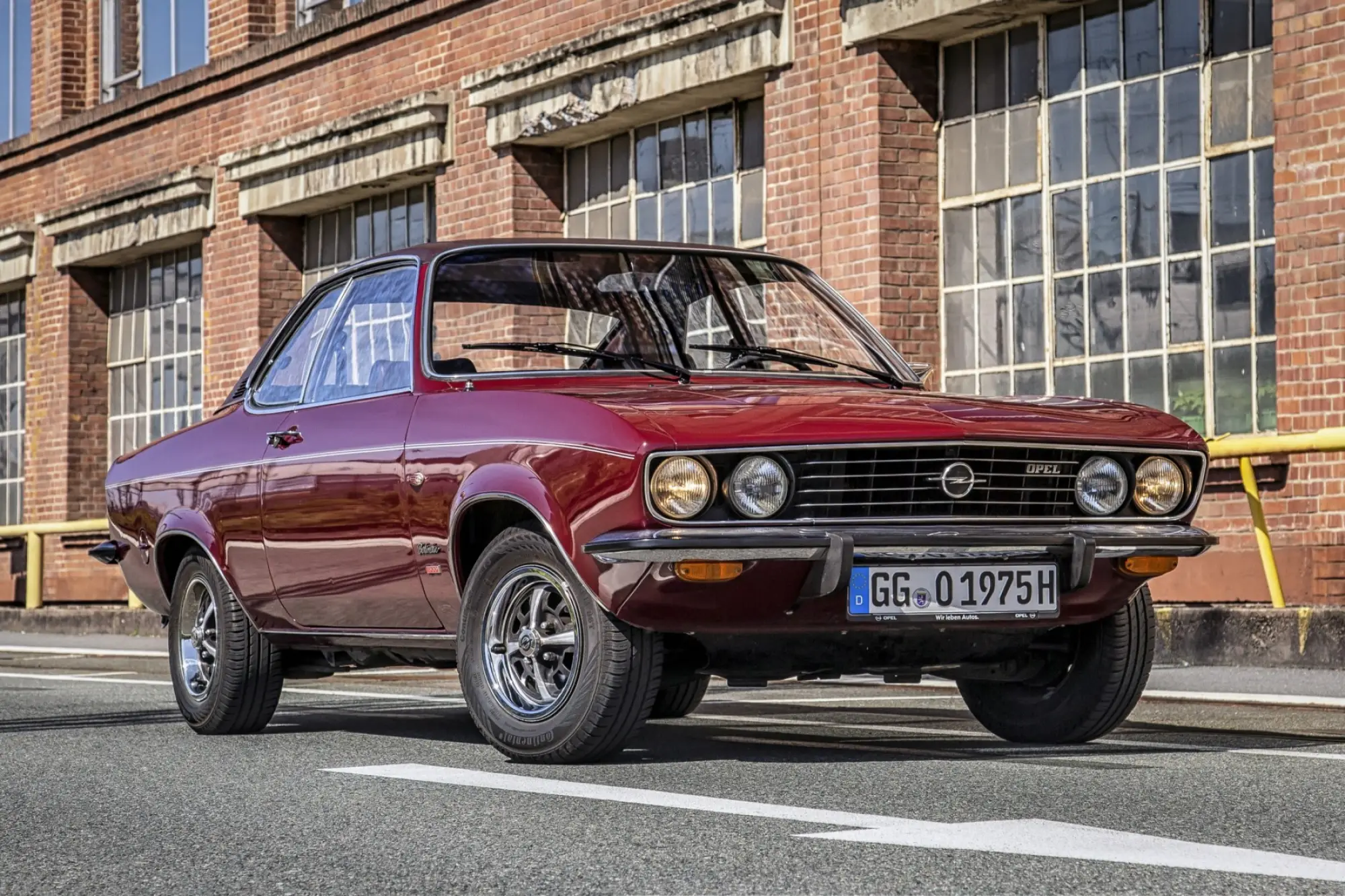 Opel Manta anniversario 50 anni - 3