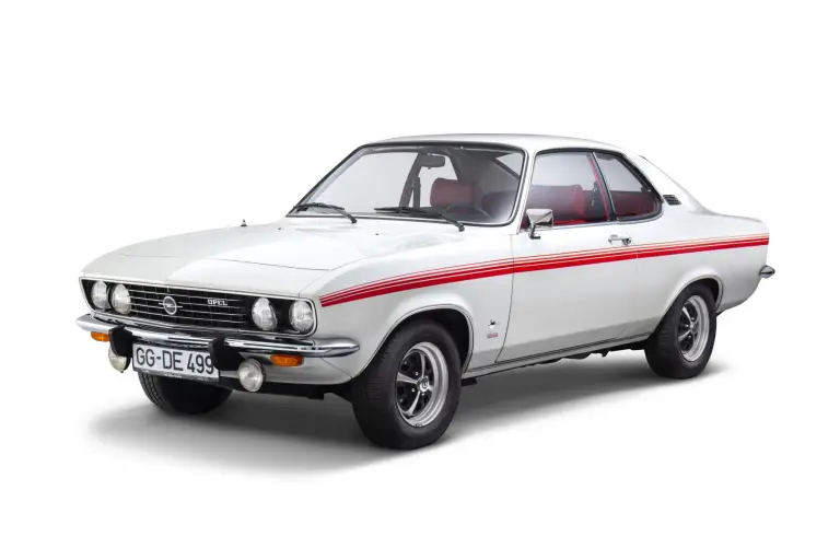 Opel Manta anniversario 50 anni - 4