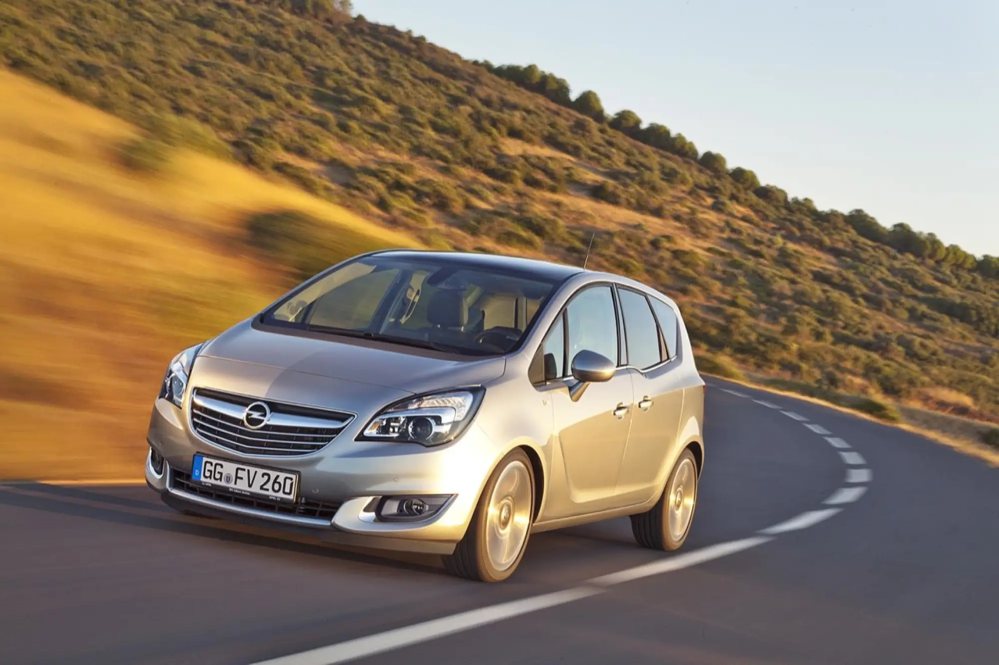 Opel Meriva MY 2014 - Foto ufficiali - 8
