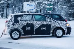 Opel Meriva MY 2017 - Foto spia 08-02-2016 - 5