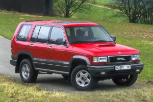 Opel Monterey