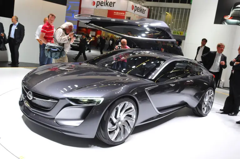 Opel Monza Concept - Salone di Francoforte 2013 - 8