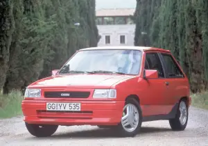 Opel - premiate le storiche GT e Opel GSi