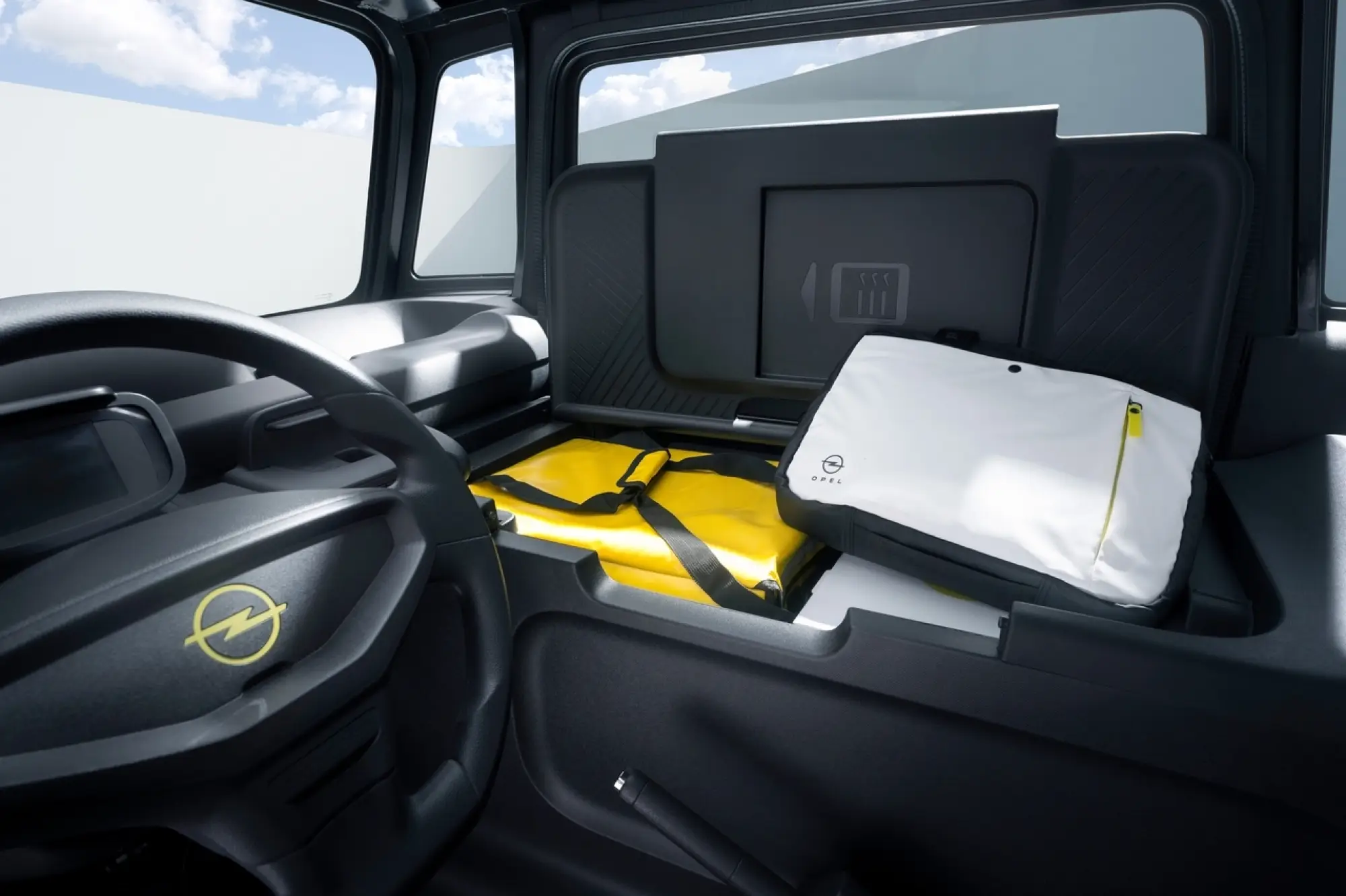 Opel Rocks-e Kargo - Foto - 9