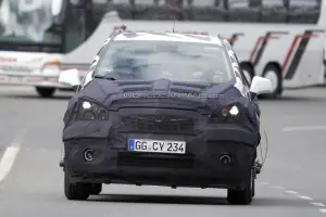 Opel SUV foto spia - 7