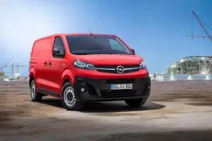 Opel Vivaro compie 20 anni
