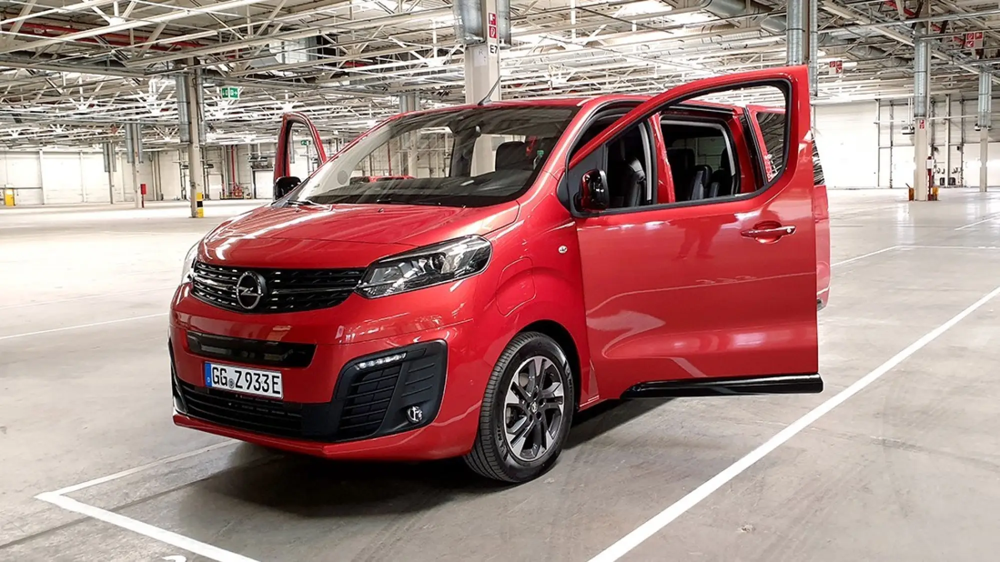 Opel Vivaro-e / Zafira-e Life 2020 - 29