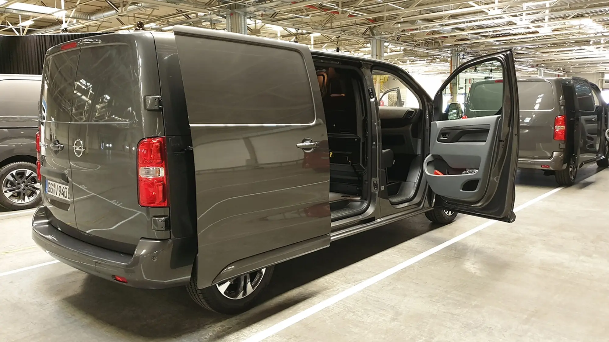 Opel Vivaro-e / Zafira-e Life 2020 - 41