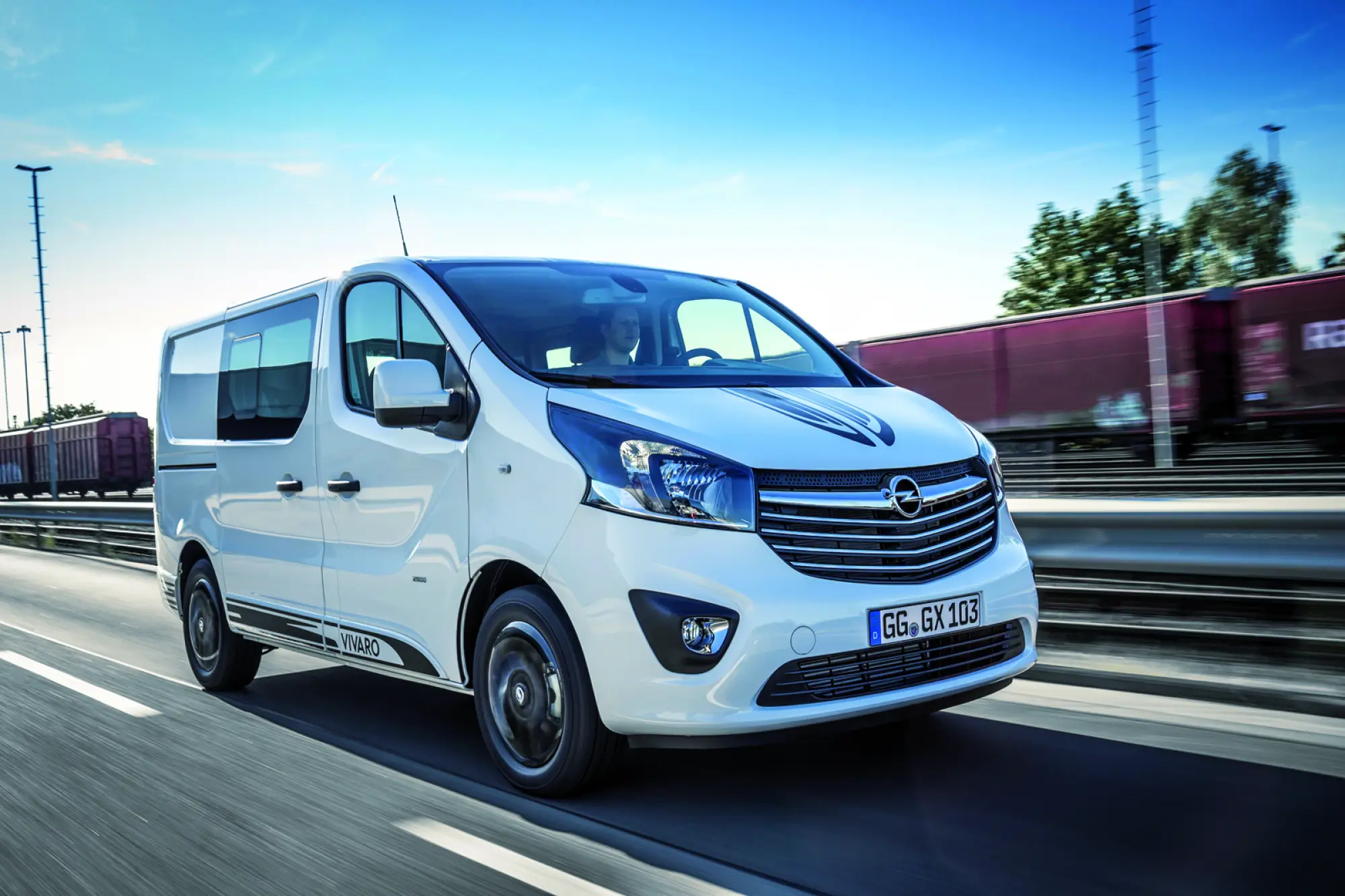 Opel Vivaro Sport - 3